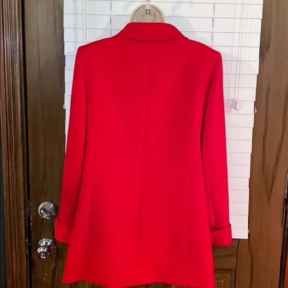 Tahari Coat - Picture 6 of 11